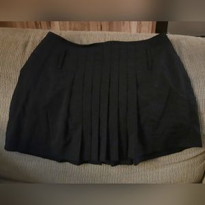 NEW Burberry Black Pleated Midi Skirt Size 10
